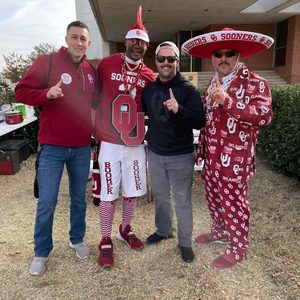 Meet your Posher, Phillip